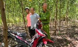 Bắt gã đàn ông cướp giật vé số 