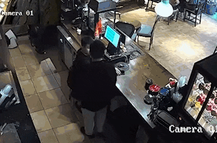 videotogifgif-4-17581613548562102709299.gif