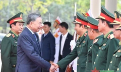 Tổng Bí thư: Quân đội Nhân dân vững bước dưới cờ Đảng quang vinh