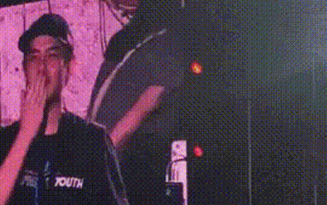 Ông Cao Thắng rơi nước mắt khi Đông Nhi nói lời cảm ơn sau liveshow "Ten On Ten"