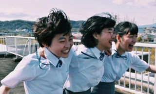 Khoảnh khắc thấy có nắng trong tim: Nhận ra có người thương mình hơn cả mình