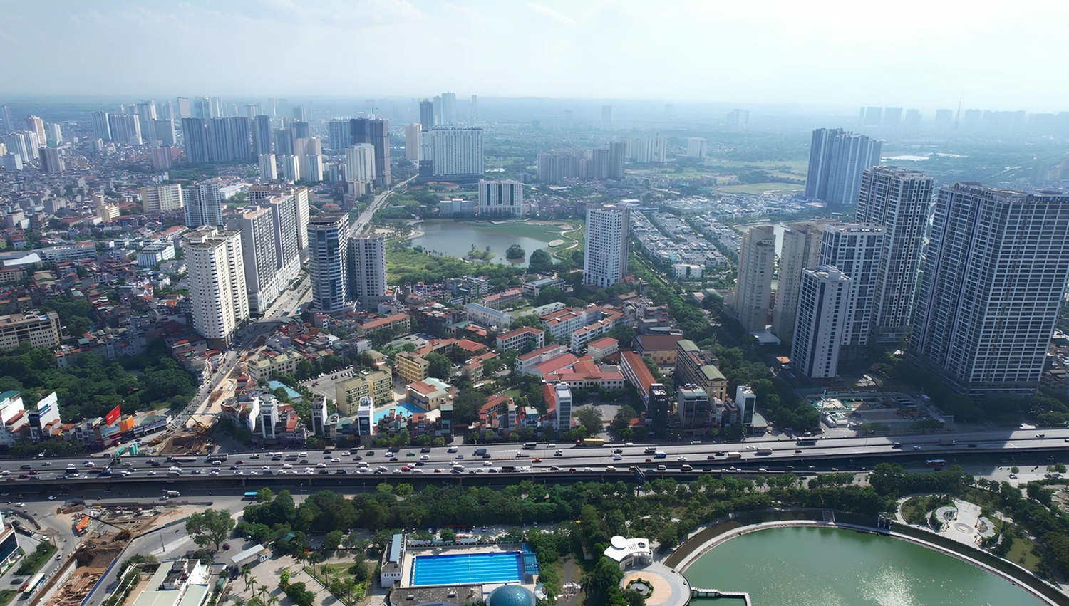 Dòng tiền Nam tiến: cuộc đổ bộ săn 'tài sản giá tốt' tại cửa ngõ tây Sài Gòn