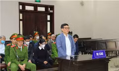 Cựu Chủ tịch tỉnh Vĩnh Phúc Lê Duy Thành được trả lại 21 tỷ đồng và 300.000 USD