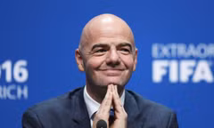 Chủ tịch FIFA có thêm đồng minh giữa nguy cơ bị phế truất