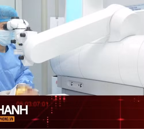TIN NHANH: Bệnh viện Mắt Trung ương nói gì khi bị tố tráo đổi phương pháp mổ cận?