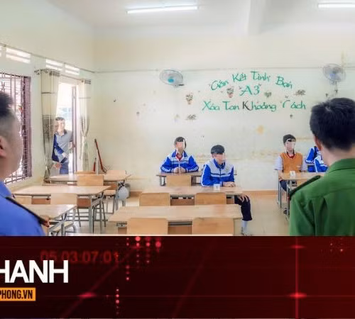 TIN NHANH: Khởi tố vụ án liên quan nam sinh lớp 8 tự tử nghi do bạo lực học đường