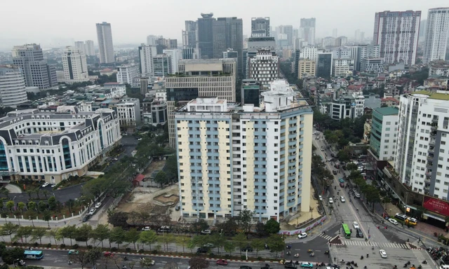 Khu tái định cư bỏ hoang trên 'đất vàng' Hà Nội hơn chục năm bất ngờ 'hồi sinh'