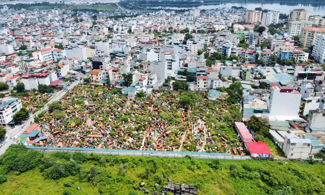 Sổ đỏ trên VNeID không phải 'bảo hiểm pháp lý' 
