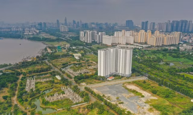 HoREA kiến nghị gỡ vướng đất đai cho doanh nghiệp cổ phần hóa