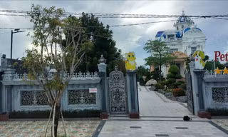 Phường mới xin ý kiến xử lý ‘tòa nhà đẹp nhất Cà Mau’ xây không phép