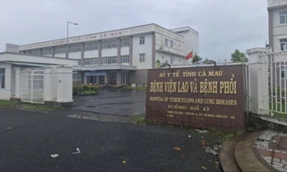 Nhiều bệnh viện công ở Cà Mau xin thêm ngân sách để trả lương nhân viên