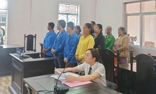 Mẹ và người thân lừa bán con gái ra nước ngoài làm vợ