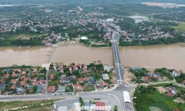 Hình ảnh cầu Phong Châu trước ngày khánh thành