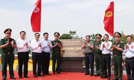 Thủ tướng Phạm Minh Chính dự lễ khánh thành cầu Phong Châu mới