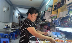 Bão giá ập đến, quán xá lao đao