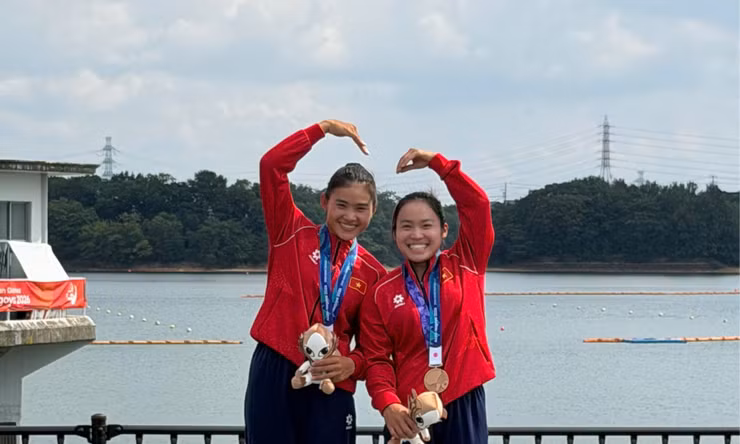 Gần 10 năm khổ luyện, Nguyễn Thị Hương cùng đồng đội làm nên lịch sử cho canoeing Việt Nam 