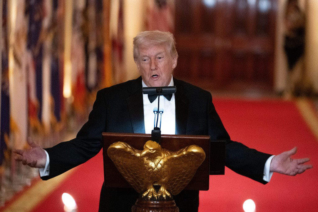 Tổng thống Mỹ Trump nâng mức thuế quan toàn cầu lên 15% | Báo điện tử Tiền  Phong