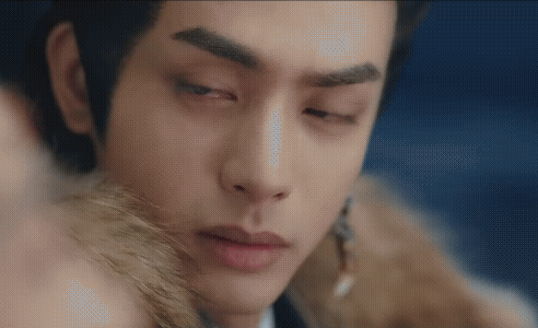 Diễn xuất của hai diễn viên chính đều tệ. Diễn xuất của hai diễn viên chính đều tệ.