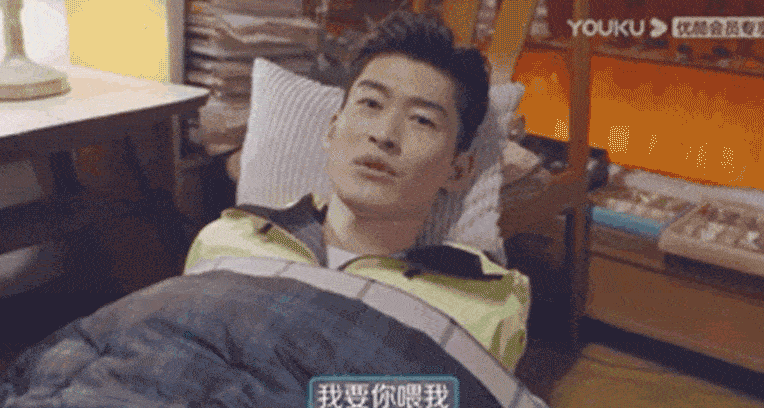 Năm 2022, Trương Hàn từng bị bầu chọn là &quot;ông hoàng dầu mỡ&quot; vì lối diễn xuất quá lố, khoa trương tỏ ra là &quot;tổng tài bá đạo&quot; trong phim Những quý ông khu Đông Bát. Bộ phim nhận điểm chất lượng là 2,8/10 trên Douban và khiến tên tuổi của Trương Hàn chạm đáy.