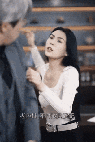 Dòng phim ngắn có nội dung kỳ quái, tình tiết gây sốc đang thu hút sự chú ý của người xem. Tuy nhiên, những hệ lụy mà nó đem lại khiến giới quản lý nghệ thuật Trung Quốc lo lắng.