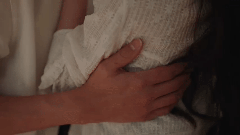 Trailer của phim tràn ngập cảnh quyến rũ nóng bỏng dù là phim ngôn tình thanh xuân. Trailer của phim tràn ngập cảnh quyến rũ nóng bỏng dù là phim ngôn tình thanh xuân.