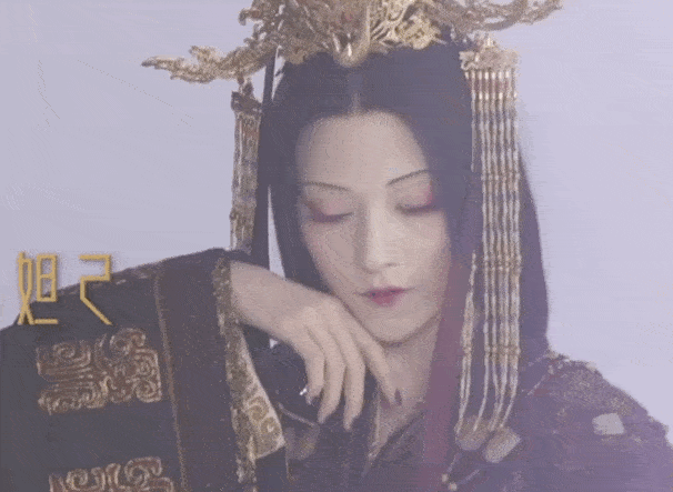 Na Nhiên được khen ngợi khi vào vai Đát Kỷ trong phim điện ảnh Phong Thần phần 1. Na Nhiên được khen ngợi khi vào vai Đát Kỷ trong phim điện ảnh Phong Thần phần 1.