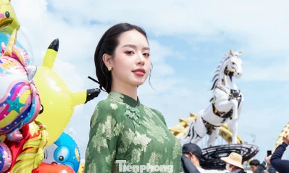 Hoa hậu quốc tế check-in ở Đà Nẵng