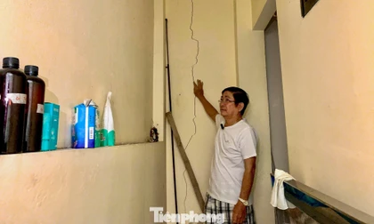 Tường nhà nứt toác, nhiều hộ dân Đà Nẵng bất an