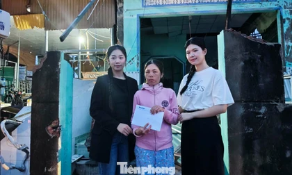 Những chuyến đi để sẻ chia yêu thương với người dân vùng lũ