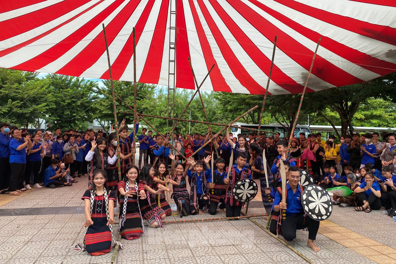 ngay-hoi-thanh-nien-dan-toc-ton-giao-2023-1-4288.jpg