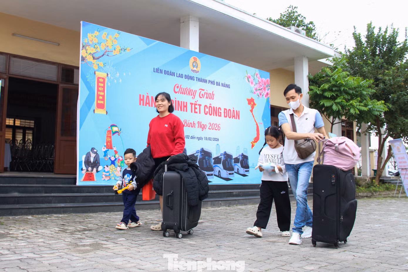 tp-chuyen-xe-cong-doan-21.jpg