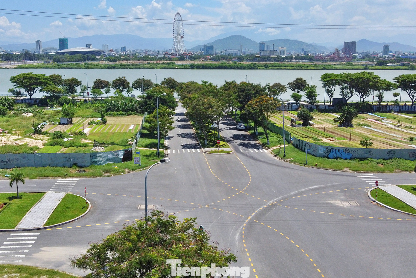 tp-to-hop-phao-hoa-da-nang-9.jpg