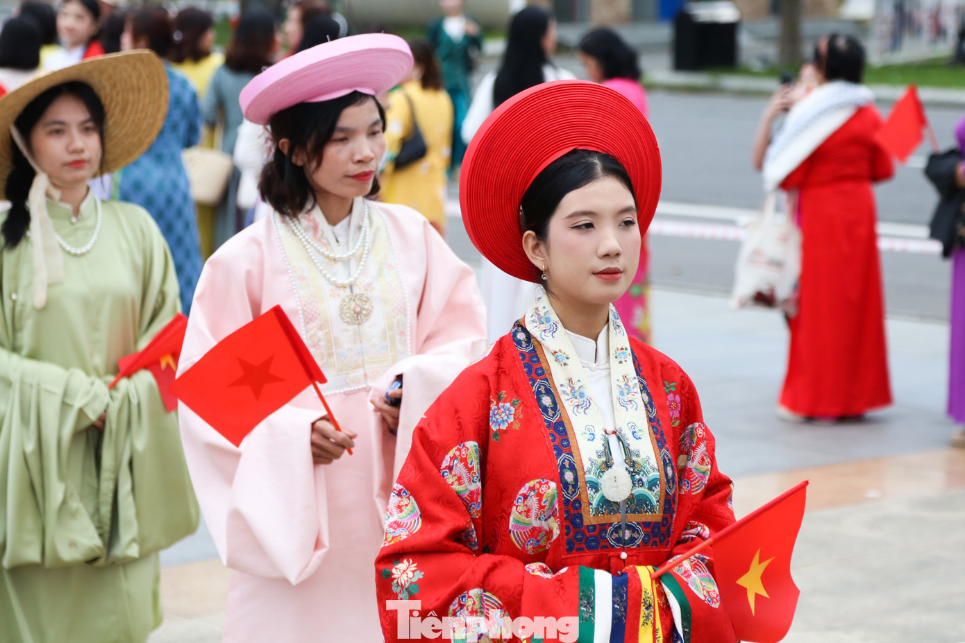 tp-da-nang-dieu-hanh-ao-dai-22.jpg