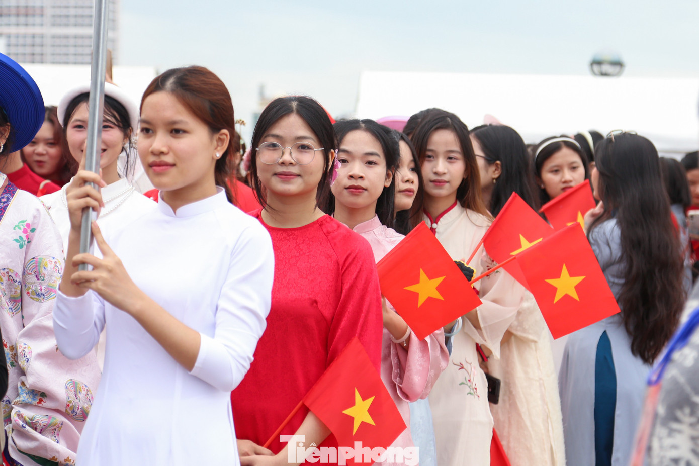 tp-da-nang-dieu-hanh-ao-dai-21.jpg