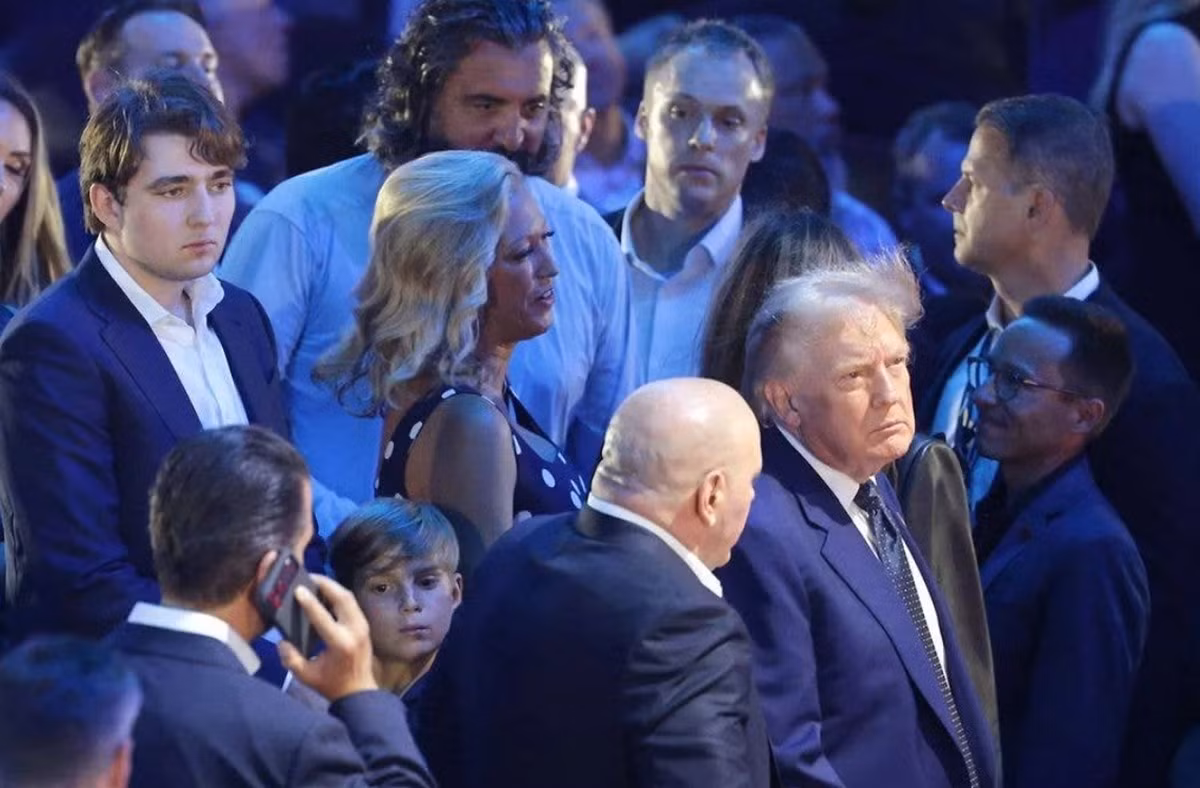 Barron Trump tham dự sự kiện tại Nhà Trắng