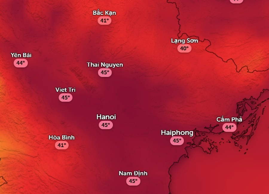 Nhiệt độ cảm nhận ở một số tỉnh thành miền Bắc trưa và chiều 18/7. Ngày mai có thể giảm 1 - 2 độ C. Ảnh: Zoom Earth, OpenStreetMap, ICON. temp-jul18-1400.jpg