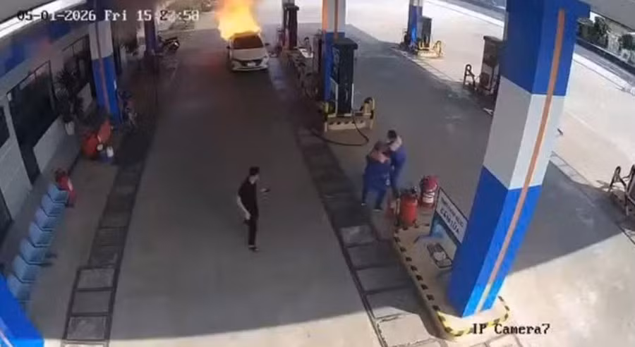 Hiện trường vụ việc cháy ô tô tại cây xăng ở Đà Nẵng