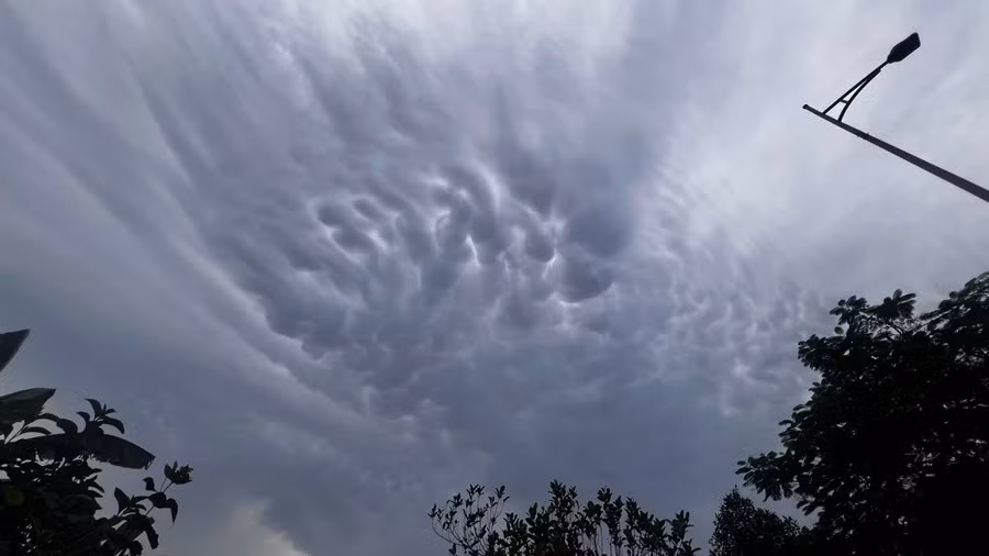 cloudshn-1.jpg