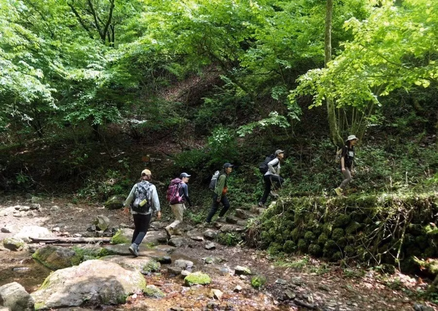 trekking-khong-tach-doan.jpg
