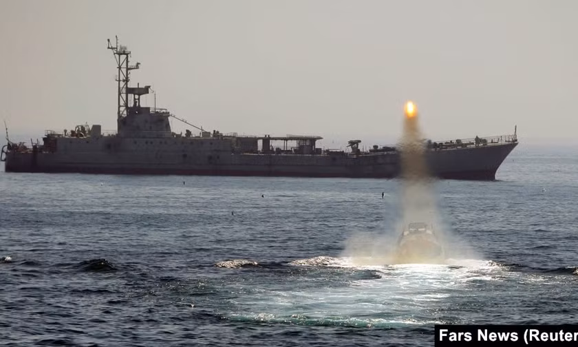 Iran nêu điều kiện tiên quyết để mở lại eo biển Hormuz