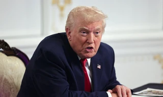 Tổng thống Mỹ Trump cảnh báo 'đóng cửa không phận' Venezuela