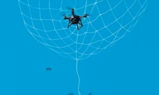 Nga lên kịch bản 'bắt UAV' Ukraine bằng máy phóng lưới
