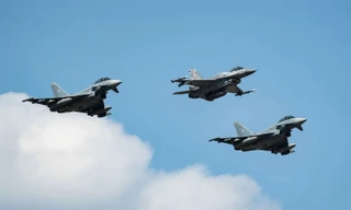 Nga phóng ồ ạt vũ khí trên không vào Ukraine