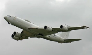 Máy bay ‘Ngày tận thế’ của Mỹ hoạt động bất thường gần Greenland