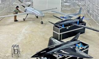 NATO phát triển công nghệ giúp Ukraine đánh chặn 'vũ khí hàng loạt' của Nga