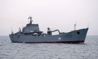 Truyền thông Ukraine: Nga di chuyển tàu chiến quanh Sevastopol