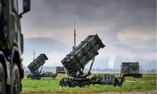 Chính phủ Mỹ đóng cửa gây đình trệ việc cung cấp vũ khí cho NATO