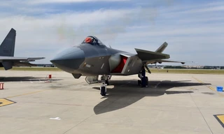 Chuyên gia Trung Quốc tiết lộ nhiều tính năng của tiêm kích tàng hình J-20