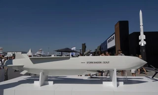 Bloomberg: Anh chuyển thêm tên lửa Storm Shadow cho Ukraine