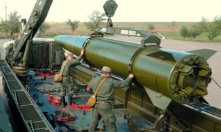 Tên lửa đạn đạo Nga đánh trúng đơn vị huấn luyện Ukraine